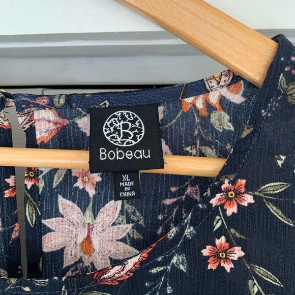 Bobeau top - Picture 2 of 2